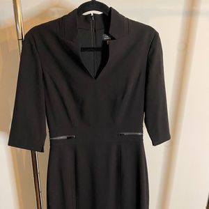 Tahari Arthur S. Levine Notch Collar Sheath Dress - Black Size 4